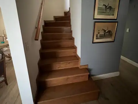 Casa 7 ambientes con 3 baños
