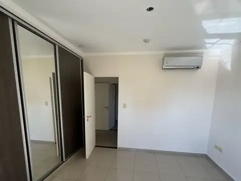 VENTA Ed. IMPERIAL de 2 Habitaciones   Chaco 1005