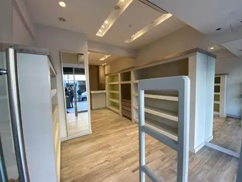 Local en Alquiler en Quilmes, $ 1.200.000