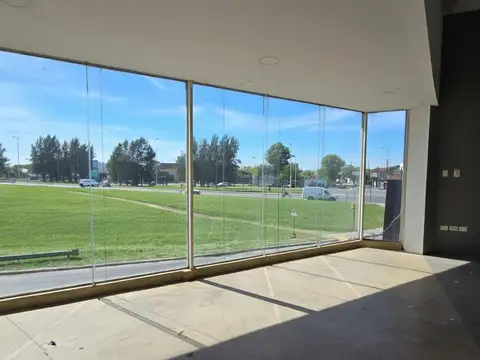 Oficinas Local Alquiler Ituzaingó Acceso Oeste