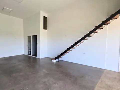 Oficina en Alquiler en Ituzaingo, $ 900.000