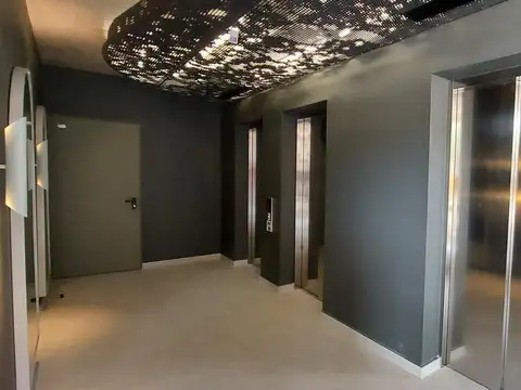 Av. Paseo Colón al 1400