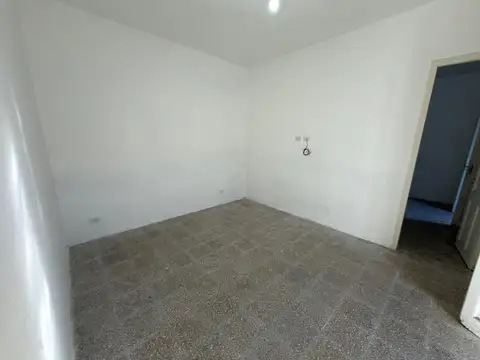 Venta PH de 3 ambientes con patio