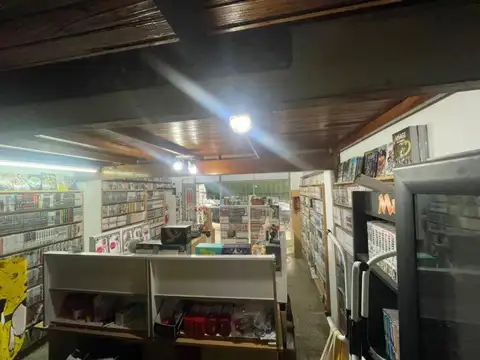 Local en Venta 51 años