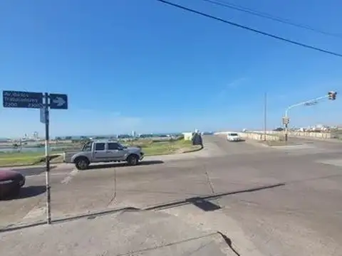 Local en Venta en Punta Mogotes, USD 209.000