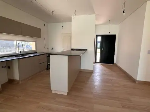 Casa en Venta 1 año