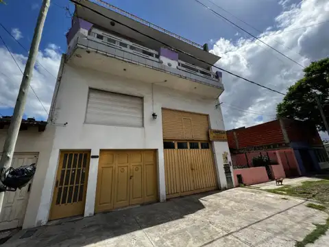 Venta Casa Multifamiliar Deposito Permuta Apto Crédito