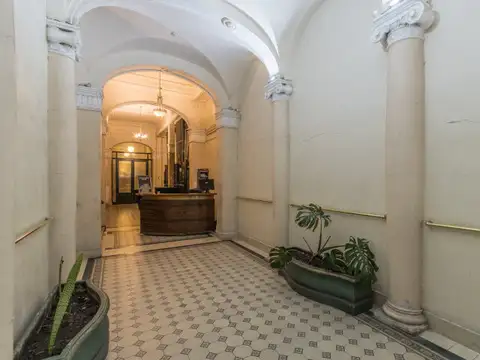 Estudio/ Oficina/ Consultorio. Microcentro
