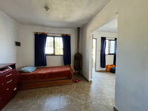 SE VENDE CASA ESTACION COLONIA TIROLESA