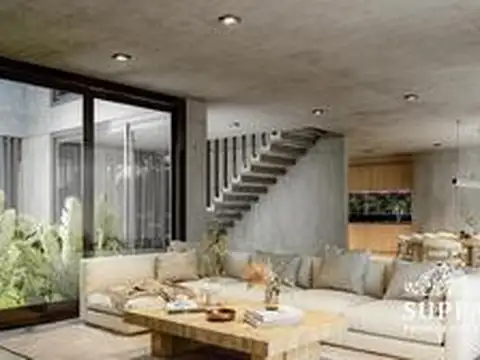 Casa en Venta con 4 cocheras