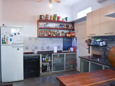 Depto Tipo Casa 3 ambientes con 2 baños