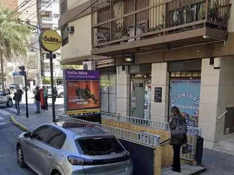 Local comercial en parque chacabuco