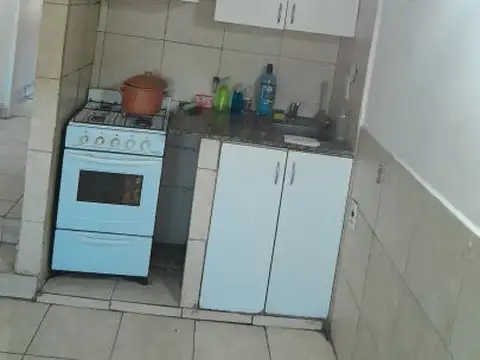 Depto Tipo Casa 2 ambientes con 1 baño