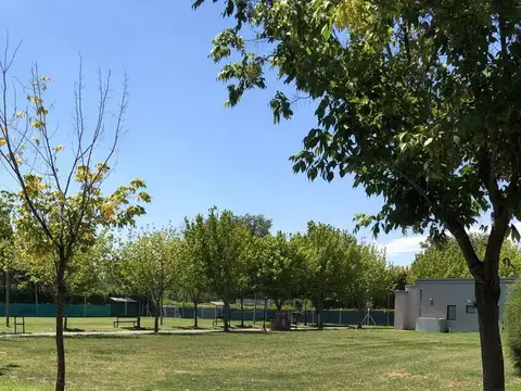 Lote en venta en La Cesarina General Rodriguez
