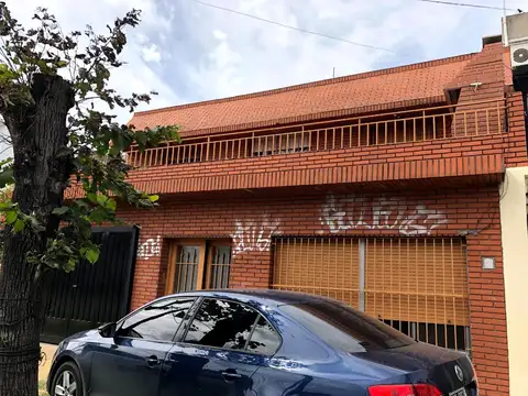 CASA EN alquiler  SOBRE AVENIDA SAN MARTIN