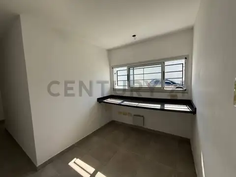 Calle 56 entre 9 y 10 900, Piso 0