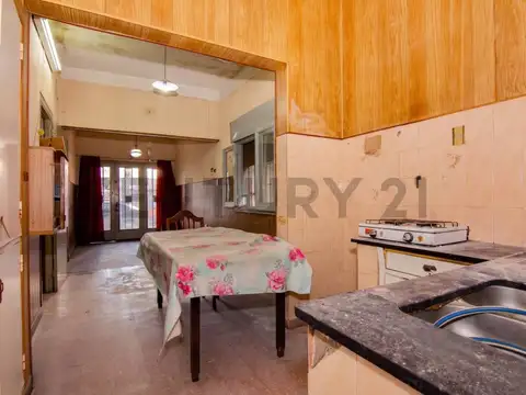 Casa en Venta con 1 cochera