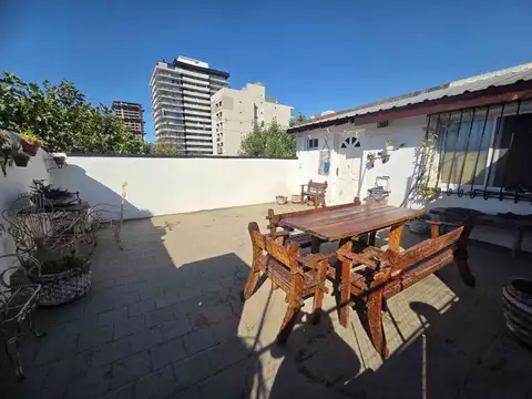 Depto Tipo Casa en Venta de 4 ambientes