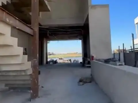 Casa en Alquiler de 5 dormitorios