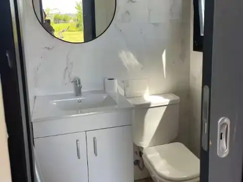 Casa 4 ambientes con 4 baños