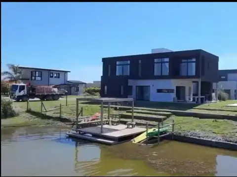 Casa en Alquiler Temporal en San Sebastian, USD 3.100