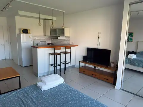Hermoso monoambiente con vista abierta! Amoblado....