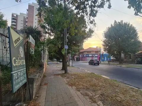 Terreno en Venta 21  mts Fondo