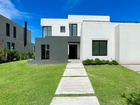 Casa en Venta en Canton al Golf - Canton Golf - vista al lago - 6 dormitorios
