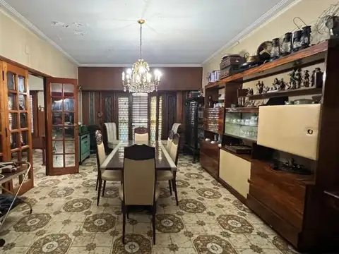 IMPORTANTE PROPIEDAD EN VENTA  8,66 X 48,94