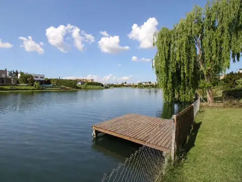 VENTA CASA SAN FRANCISO A LA LAGUNA