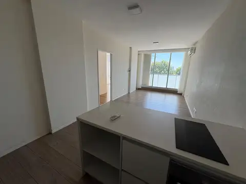 Oficina 2 ambientes con 1 baño