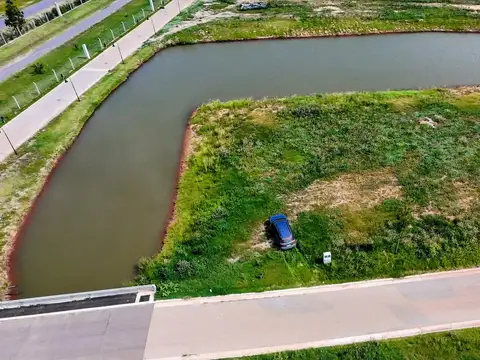 Terreno en Venta en Funes, USD 85.000
