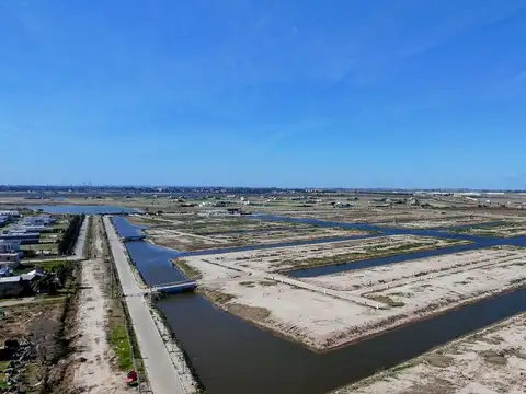 Terreno en Venta 33  mts Fondo