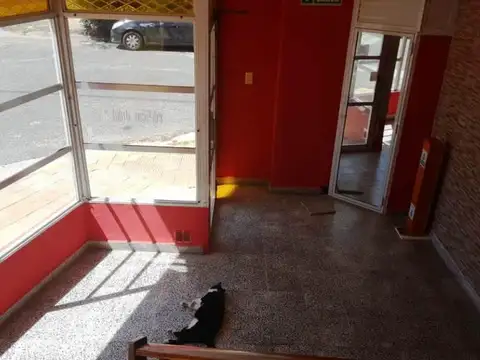 calle 24 500, Piso 1