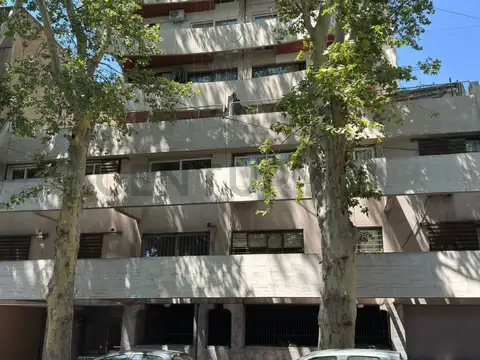 Gutierrez 400, Piso 3