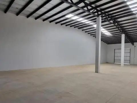 Galpón en Venta en Fisherton, Rosario