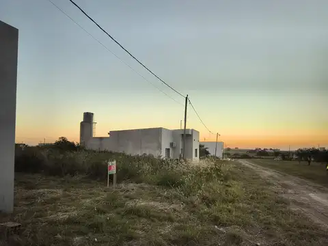 RUTA 11 100, Piso 0