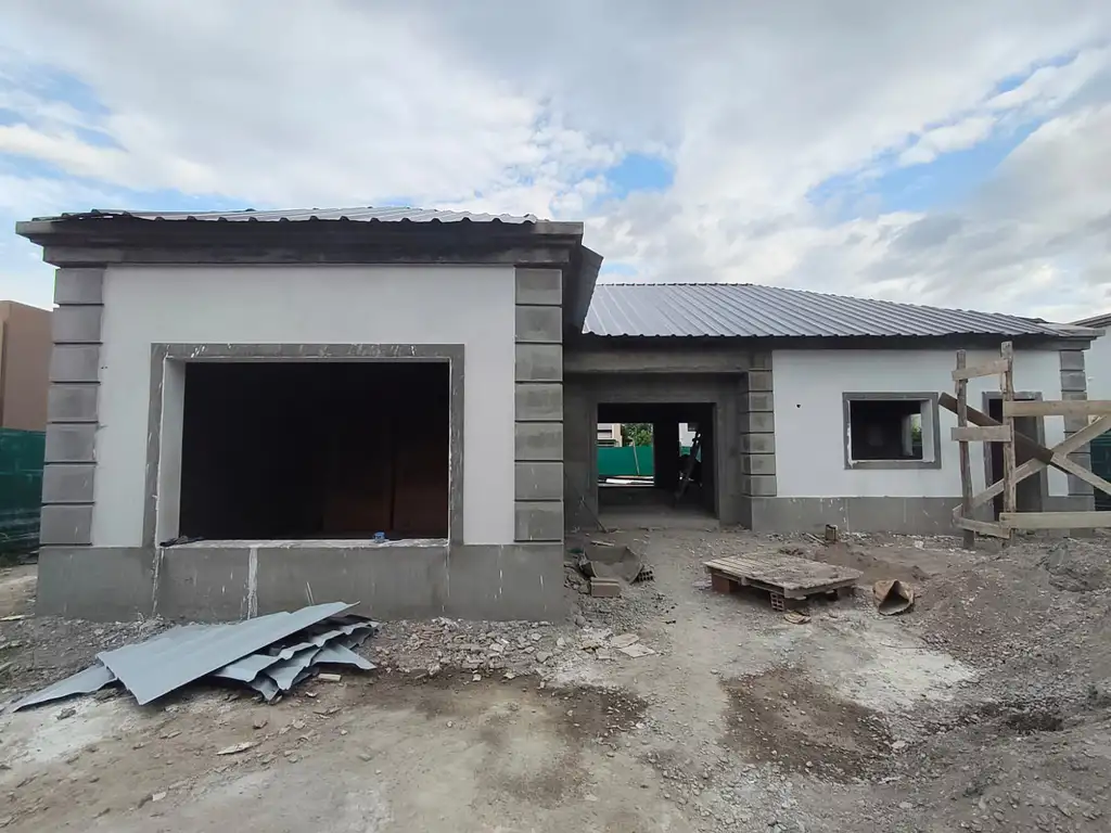 Casa en Jardines De San Lorenzo