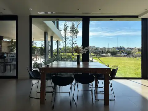 Casa en Venta al Noroeste