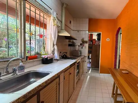 Depto Tipo Casa en Venta con 1 cocheras