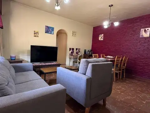 Depto Tipo Casa en Venta de 3 dormitorios
