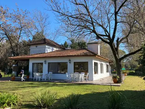 Terreno en Venta en Larena Country Club, USD 15.000