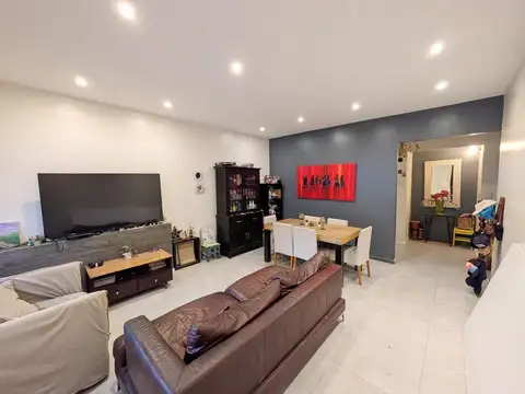 Depto Tipo Casa en Venta con 1 cocheras