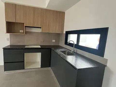 Depto Tipo Casa en Venta de 2 ambientes