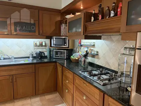 Casa en Alquiler en San Antonio de Padua, USD 1.200
