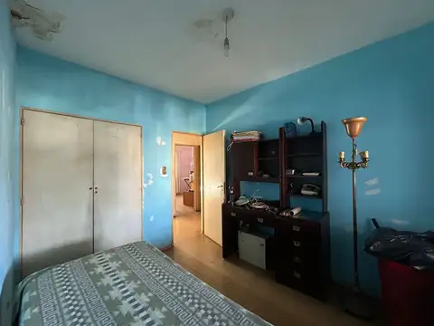 VENTA CASA 5 AMBIENTES C/PARRILLA Y COCHERA - JCP