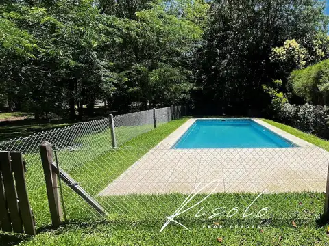 Casa en Alquiler de 4 dormitorios