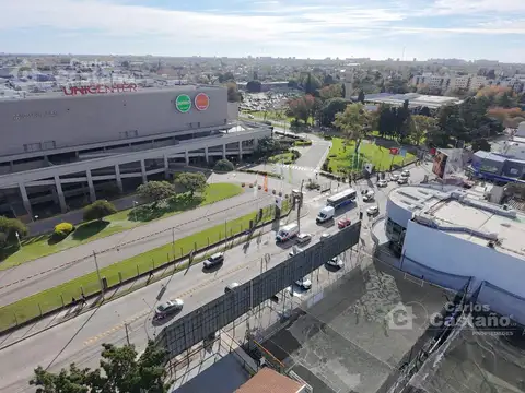 Terreno en Venta en Olivos, USD 3.100.000