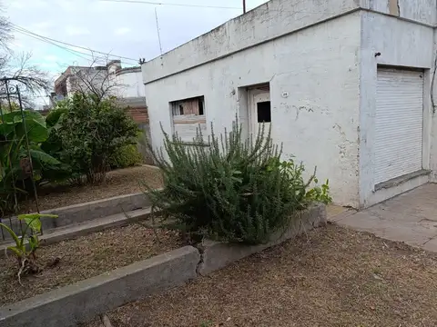 Rivadavia 800