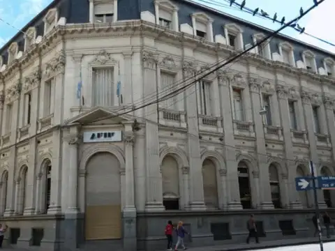 Alquiler edificio de oficinas zona Centro, Rosario